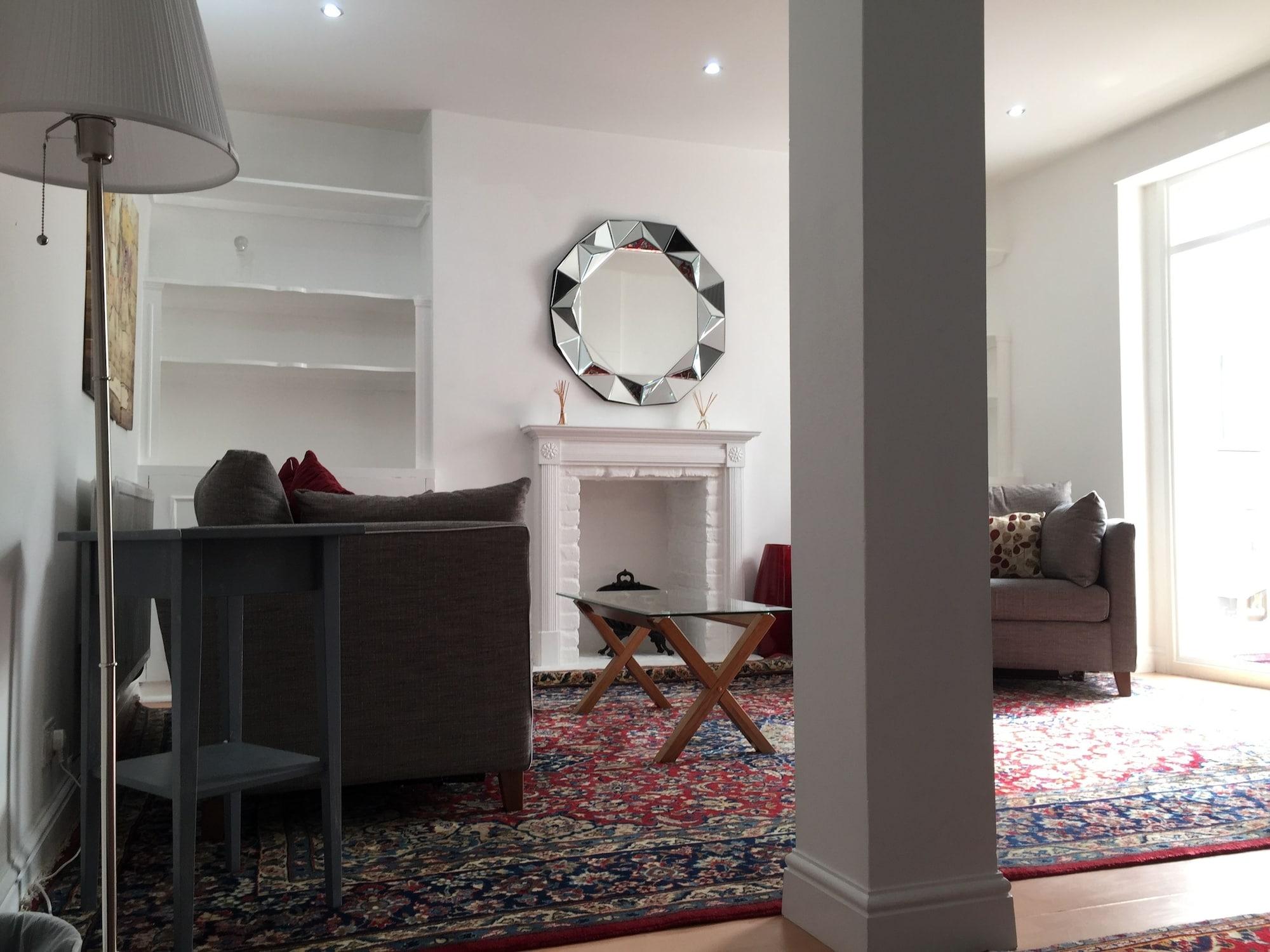 Luxurious In Kensington & Chelsea Apartament *