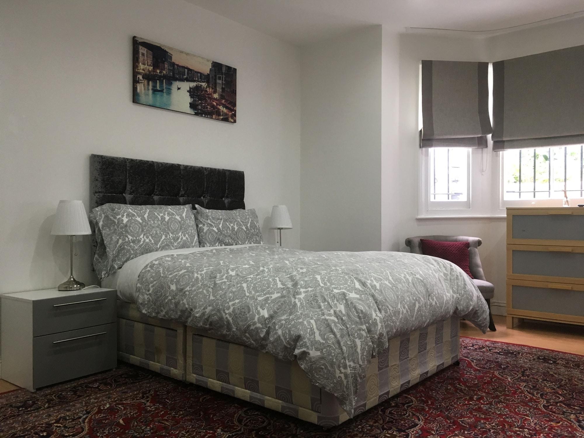 Luxurious In Kensington & Chelsea Apartament *